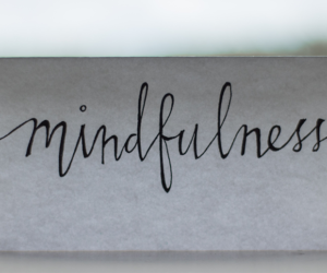 Mindful eating czyli co magicznego z wigilijnej kolacji warto przenieść na wszystkie swoje posiłki?